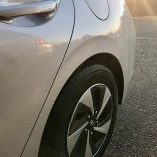 The tire detail in the setting sun.