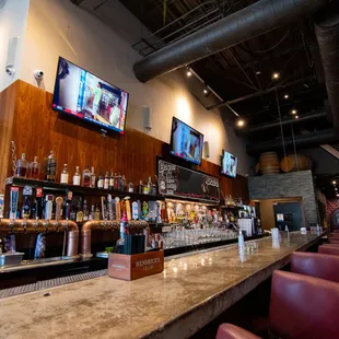 On The Thirty | Sports Bar Sherman Oaks