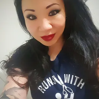 Cindy T.