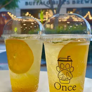Peach sparkling drink