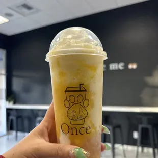 B6. Mango Blizzard with Sago