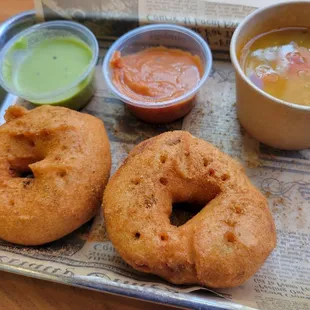 Medhu Vada