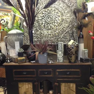 8000ft antique furniture and Home decor store