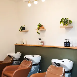 beautiful wash room!