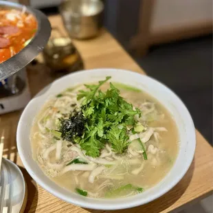 Chicken Kalguksu