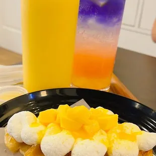 Mango croffle, Mango Sunset smoothie, Galaxy lemonade