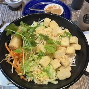 Vietnamese salad with tofu