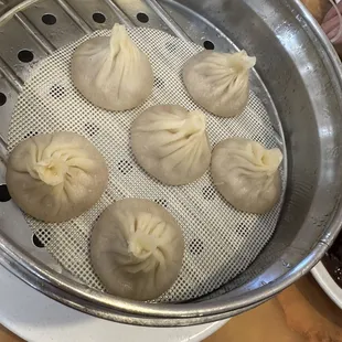 Dragon 's Xiaolongtangbao Steamed Pork Soup Bun