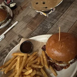 I don&apos;t remember the burgers we got but they were fantastic!