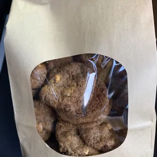 Chocolate Mac nut cookies