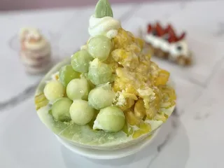 Kobing Dessert Studio