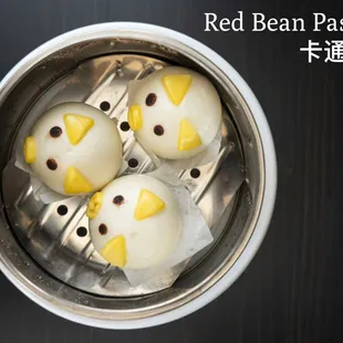 Red bean paste bun