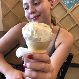 Praline caramel apple