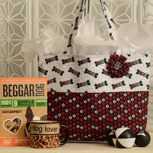 Pet Lover Tote Bag-fill with treats-or all by its self-make a "Paw-fect" gift.
