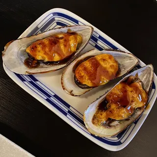 Dancing Mussel (3 pcs)