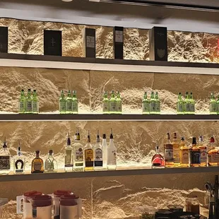 ramen and noodles, interior