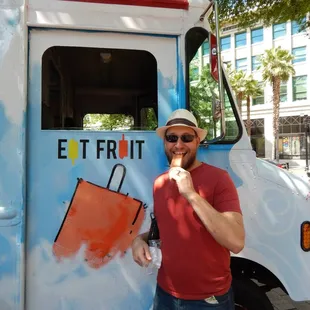 One Spark 2014 - Enjoying a Bourbon Peach popsicle from The Hyppo.