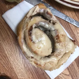 Cinnamon roll hell yeah!!