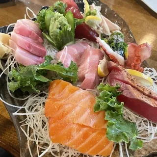 Sashimi Platter