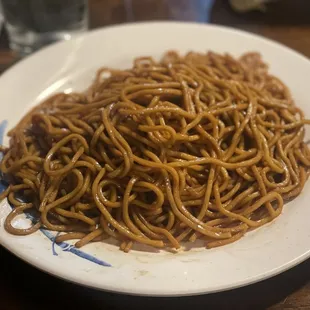 a plate of noodles
