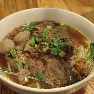 Stewed Beef Noodle Soup