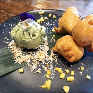 Fried Banana with Ice Cream