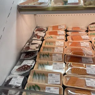 sushi and sashimi, interior