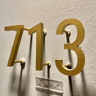 Room 713 - king room