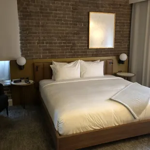 King Room (Room #412)