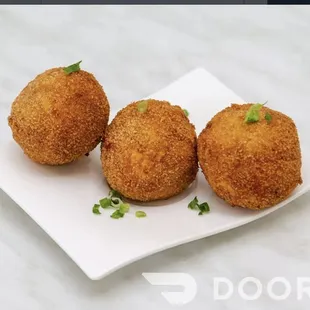 Mac &amp; cheese balls