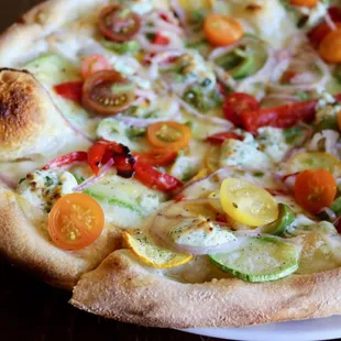 Summer Garden Pizza