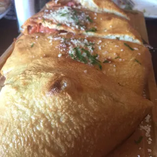Calzone Carnivore