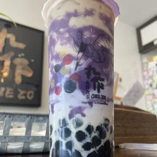 taro milk tea with black sesame boba (large)