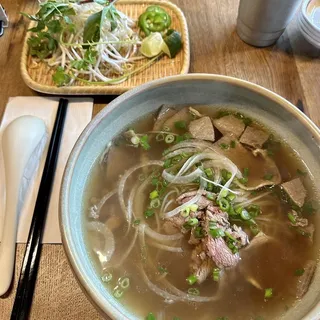 Pho Dac Biet