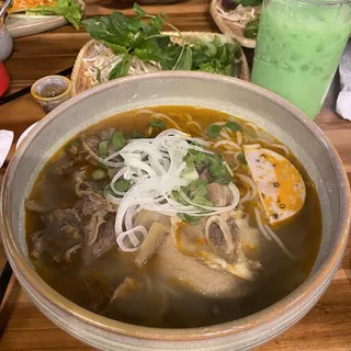 Bun Bo Hue