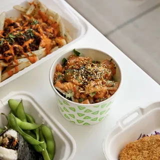 Mini Poke Salad Ginger Ponzu Salmon*