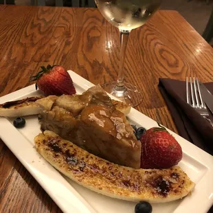Caramelized Banana Bread Pudding and a Stephen Goff Sauvignon Blanc... yummo.