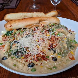 Make your own pasta bar for weekday lunch