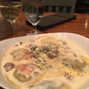 pasta dish, pasta, food