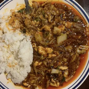 Fire Cracker Chicken with white rice.. very spicy but good
