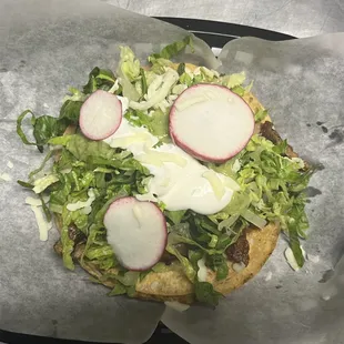 Tostada with added radish