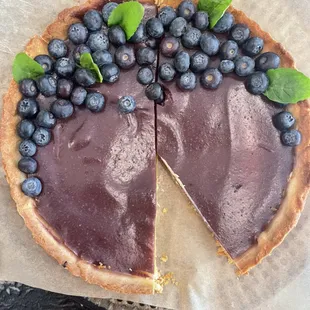 Lemon blueberry tart