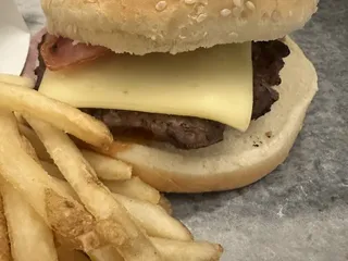 Carl's Jr