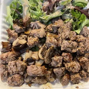 7oz steak plate with mushrooms