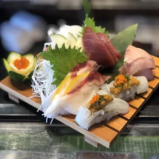 2 Pieces Squid Sushi Nigiri