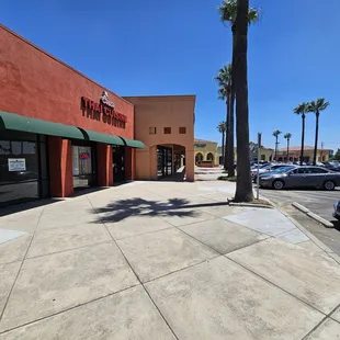 Entrance from the parking