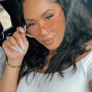 Gabrielle C.