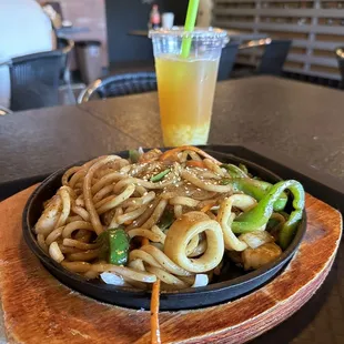 Seafood Udon..Mango Green Tea w/ Lychee Jelly in the background