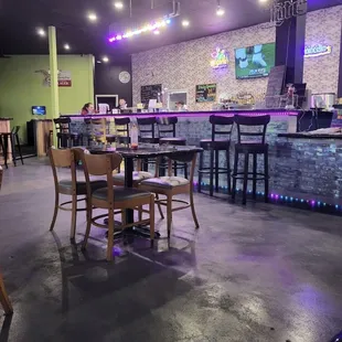 Adult Bar Area