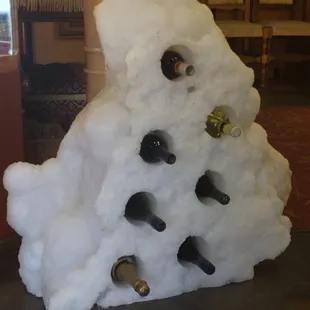 Cool wine holder